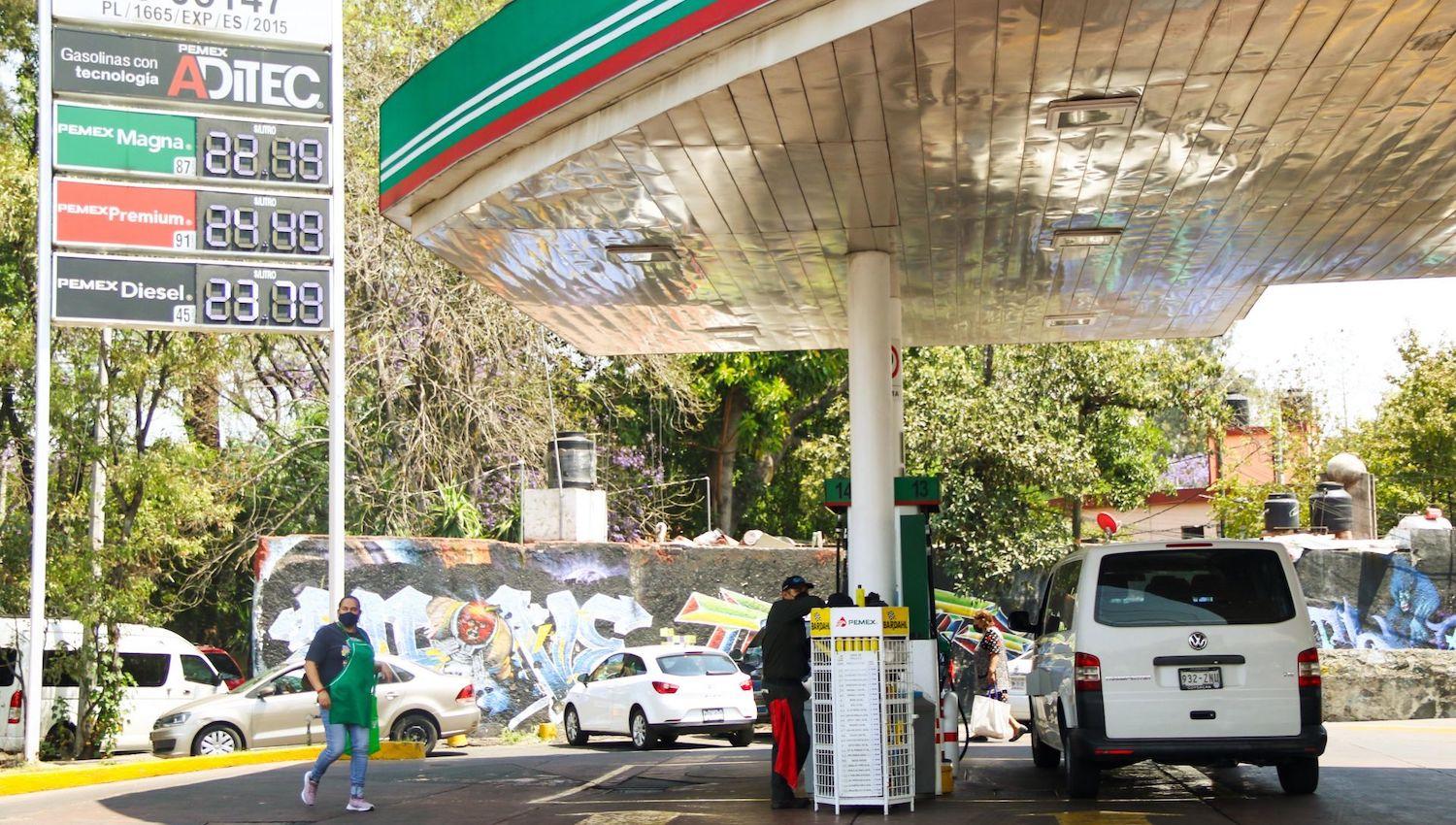 Hacienda ‘pierde’ 43 mil mdp de recaudación por estímulo fiscal a gasolinas