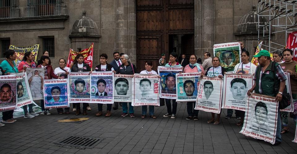 Quedaron libres otros 24 inculpados por el caso Ayotzinapa: Encinas