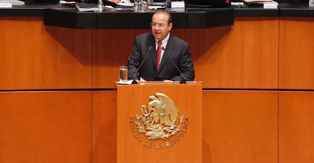 Hay enormes problemas de seguridad, pero EPN no deja crisis: dice el secretario de Gobernación