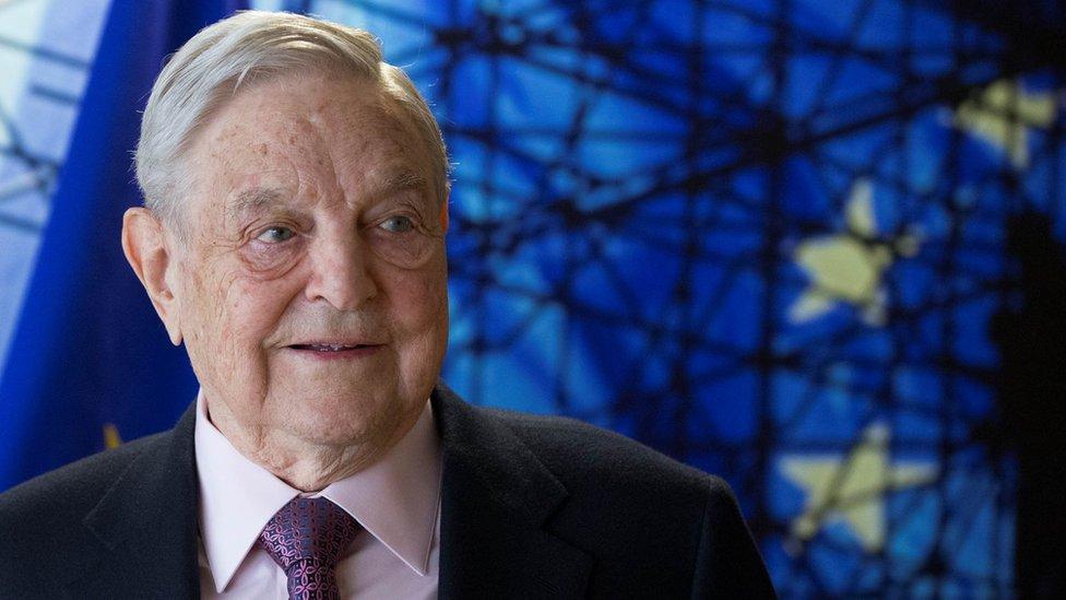 Quién es el magnate George Soros y por qué es blanco del odio de la ultraderecha de EU