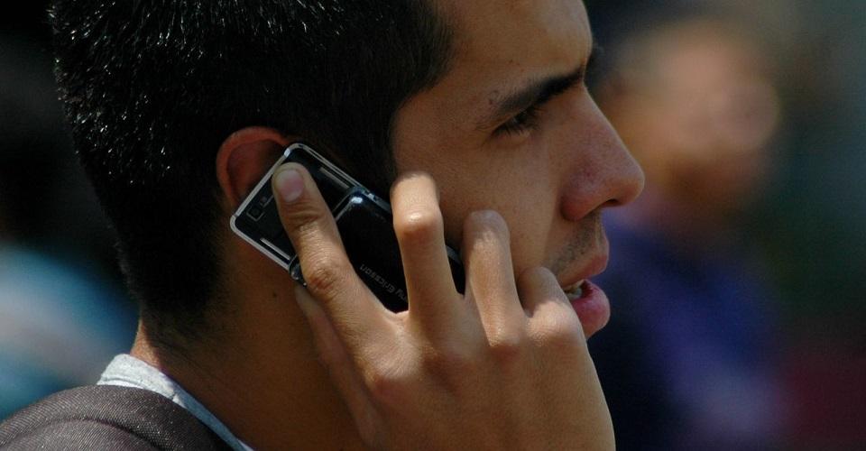 Telcel ofrece disculpas y reestablece servicio, tras fallas