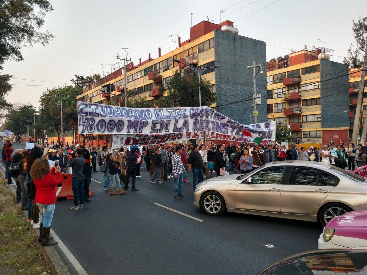 Damnificados del sismo protestan por Ley de Reconstrucción, aprobada en la ALDF