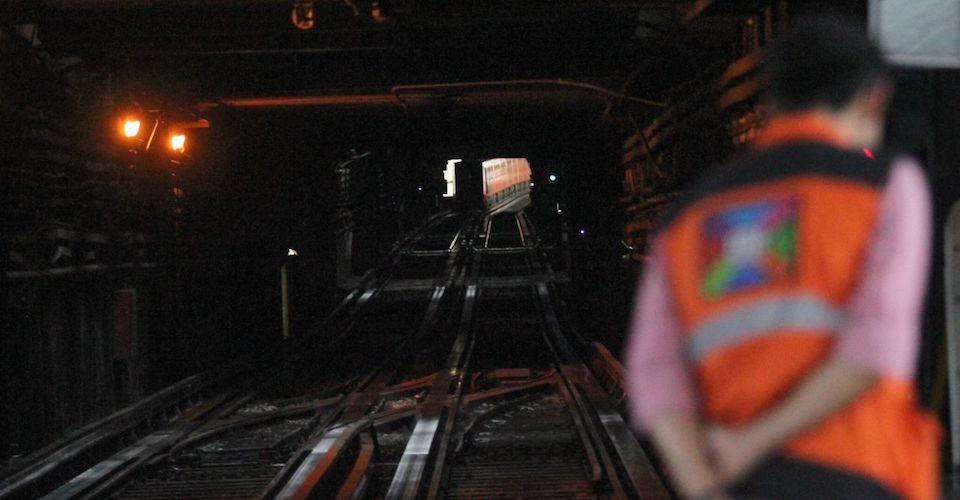 Investigan muerte de trabajador del Metro en CDMX tras ser arrollado por tren