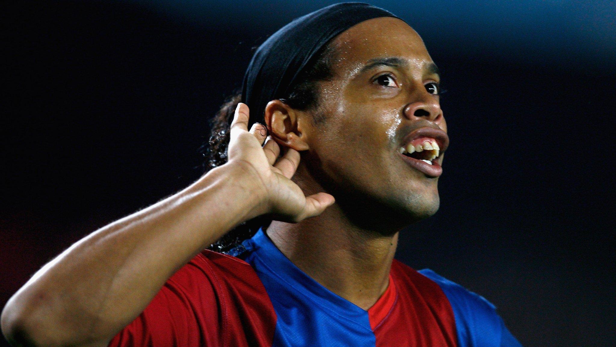 5 momentos que definieron a Ronaldinho como uno de los más grandes futbolistas del mundo… y el más alegre