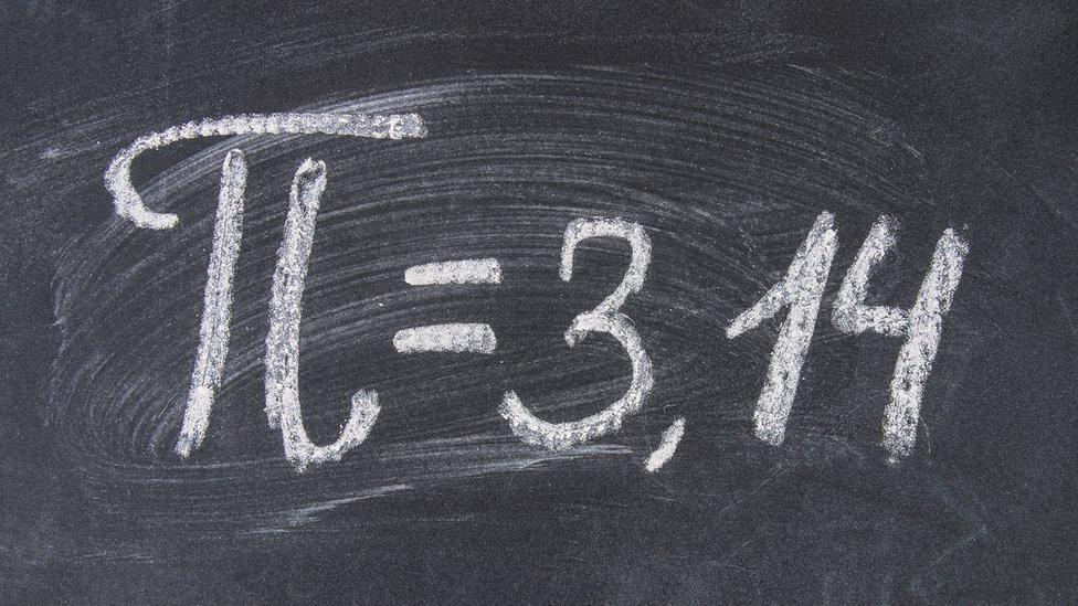 ¿Para qué se usa Pi? (y no es solo para calcular el perímetro o área de un círculo)