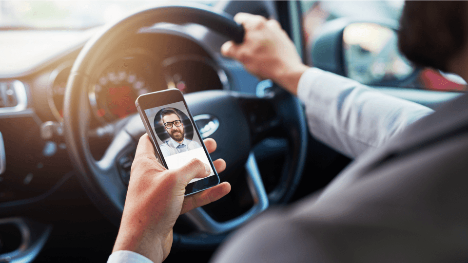 Uber busca mejorar la seguridad de sus viajes con fotos actualizadas de sus conductores y selfies