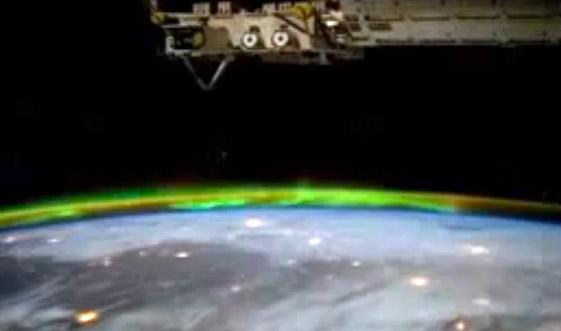 La Nasa muestra una aurora boreal desde el espacio