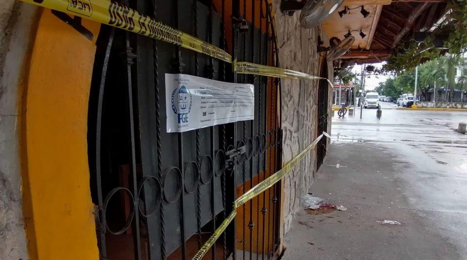 Detienen a presunto asesino de turistas extranjeros en un bar de Tulum, Quintana Roo