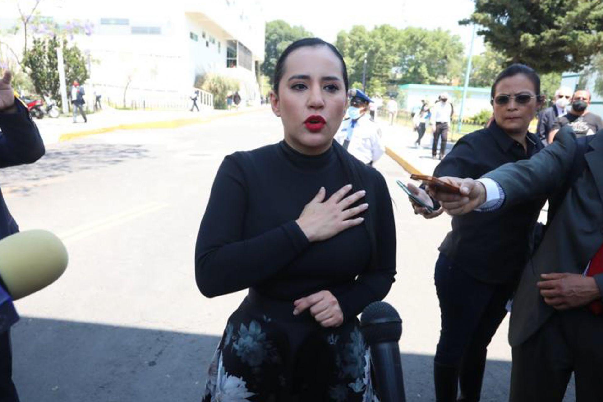 Policías no aceptan disculpa de la alcaldesa Sandra Cuevas; deberá disculparse otra vez