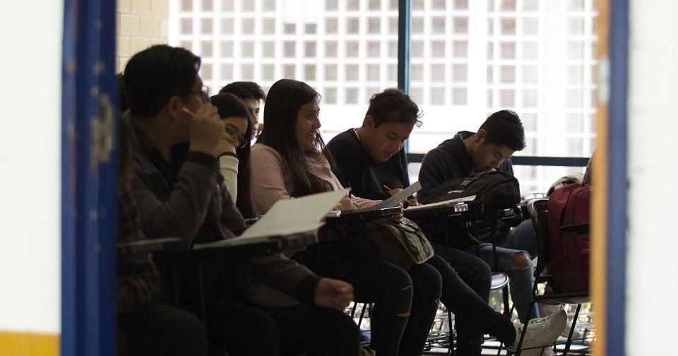 Miles de estudiantes de la UNAM iniciarán nuevo ciclo escolar vía remota por COVID