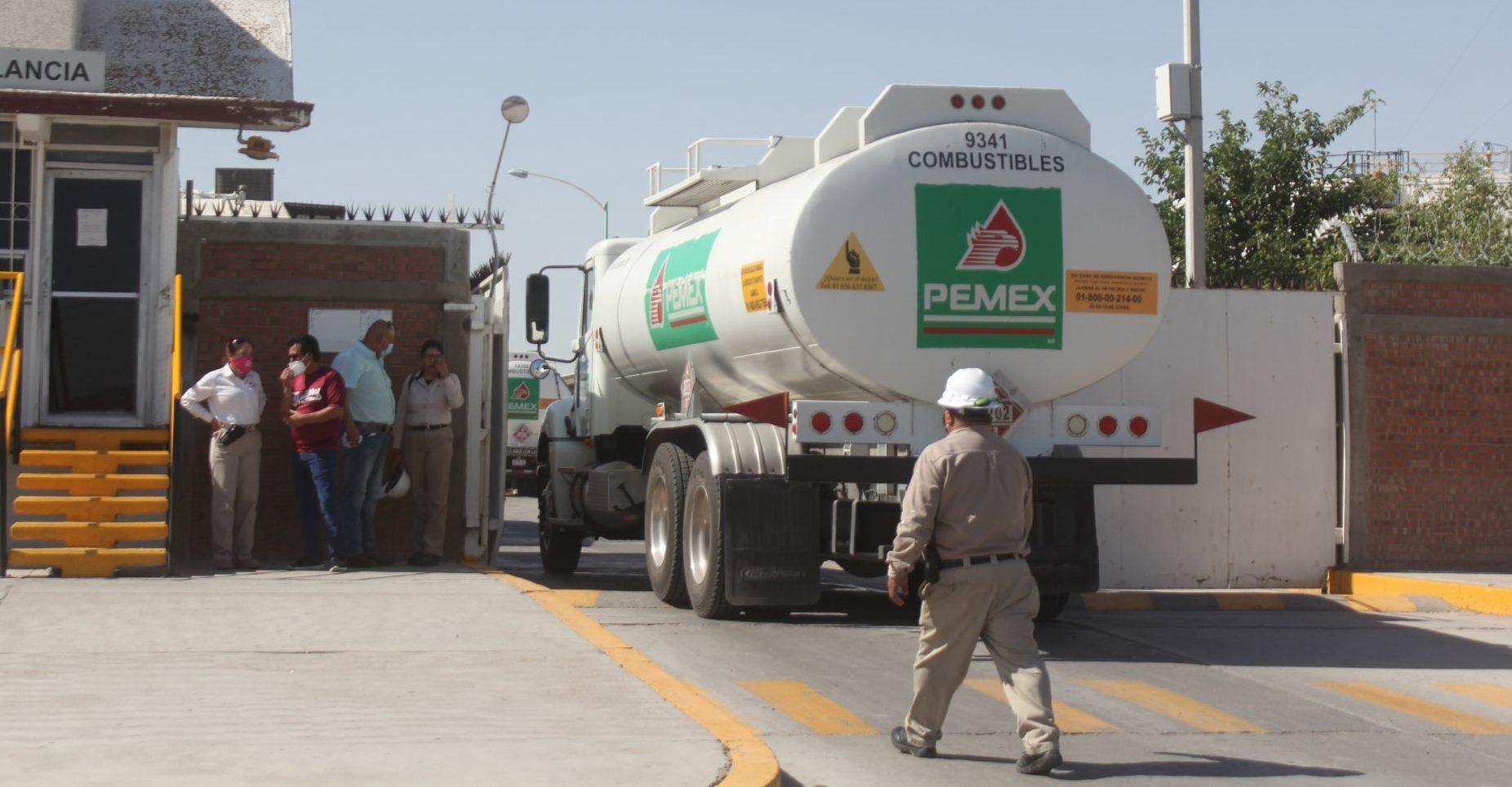 Gobierno de AMLO da permisos para importar combustibles a empresa hoy acusada de pagar sobornos entre 2015 y 2020