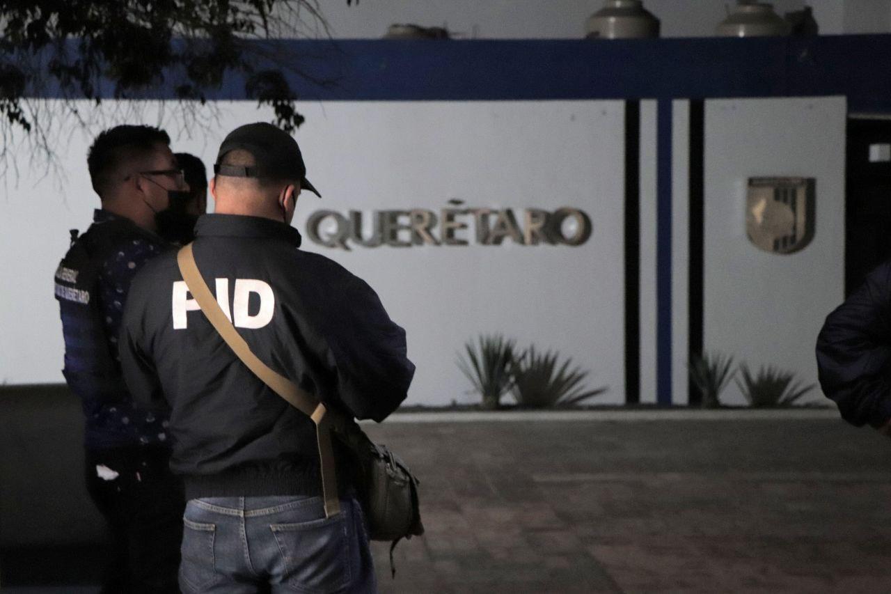 Catean instalaciones de Gallos y de empresa de seguridad del partido Querétaro-Atlas