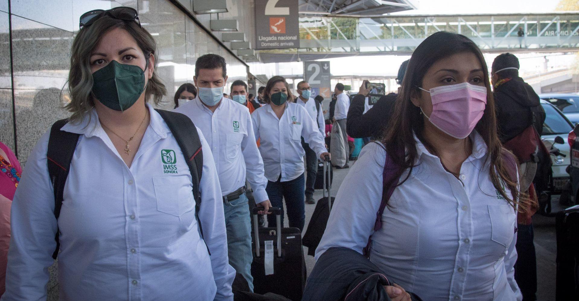 Operación Chapultepec: llegan más de 400 trabajadores de salud a CDMX para apoyar a hospitales COVID