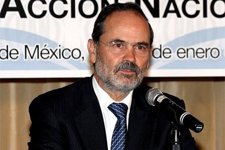 Madero pide al PRI respetar resultados