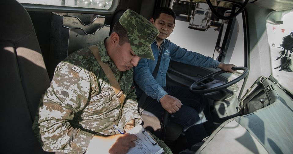 Exsecretario de Turismo advierte sobre riesgos de contratar conductores de pipas sin experiencia