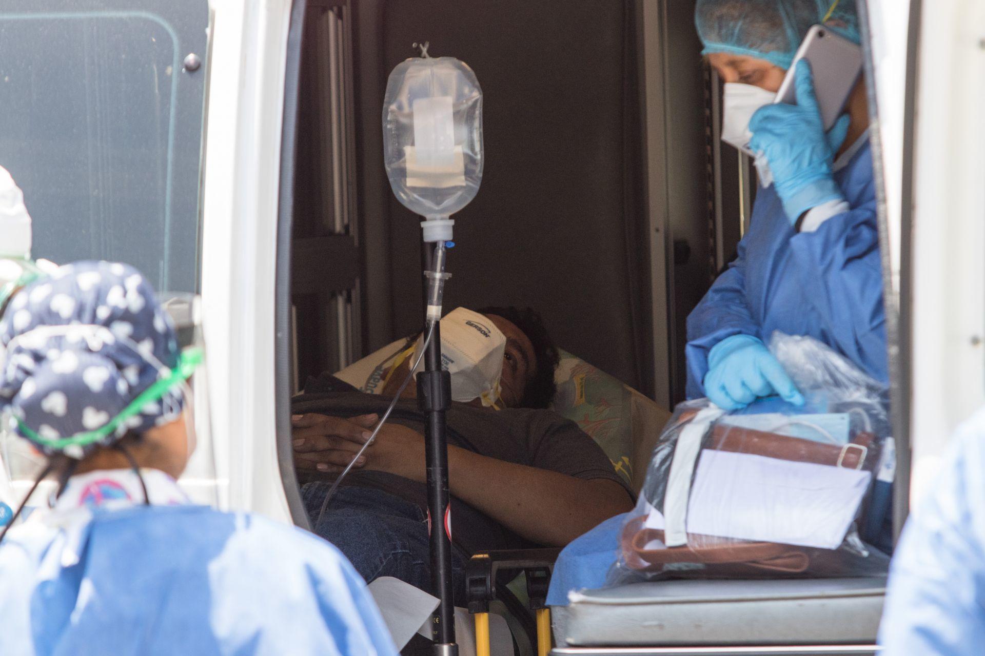 Tabasco y Nayarit superan límite recomendable de ocupación de camas hospitalarias