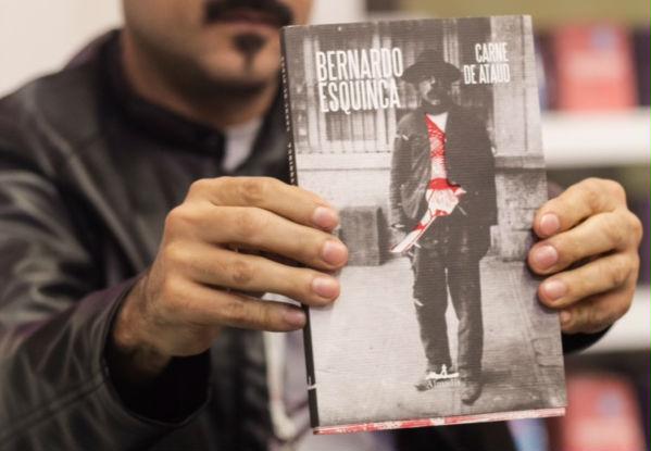 Bernardo Esquinca, el escritor que con sus novelas ha revitalizado el género de la nota roja