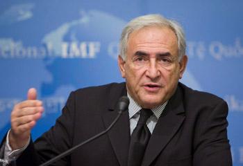 Arrestan a Strauss-Kahn por investigación de un red de prostitución de lujo