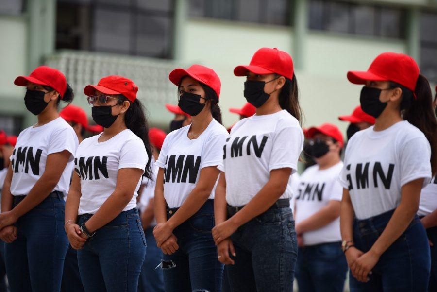 Diputados ponen en pausa reforma que haría obligatorio el servicio militar para las mujeres