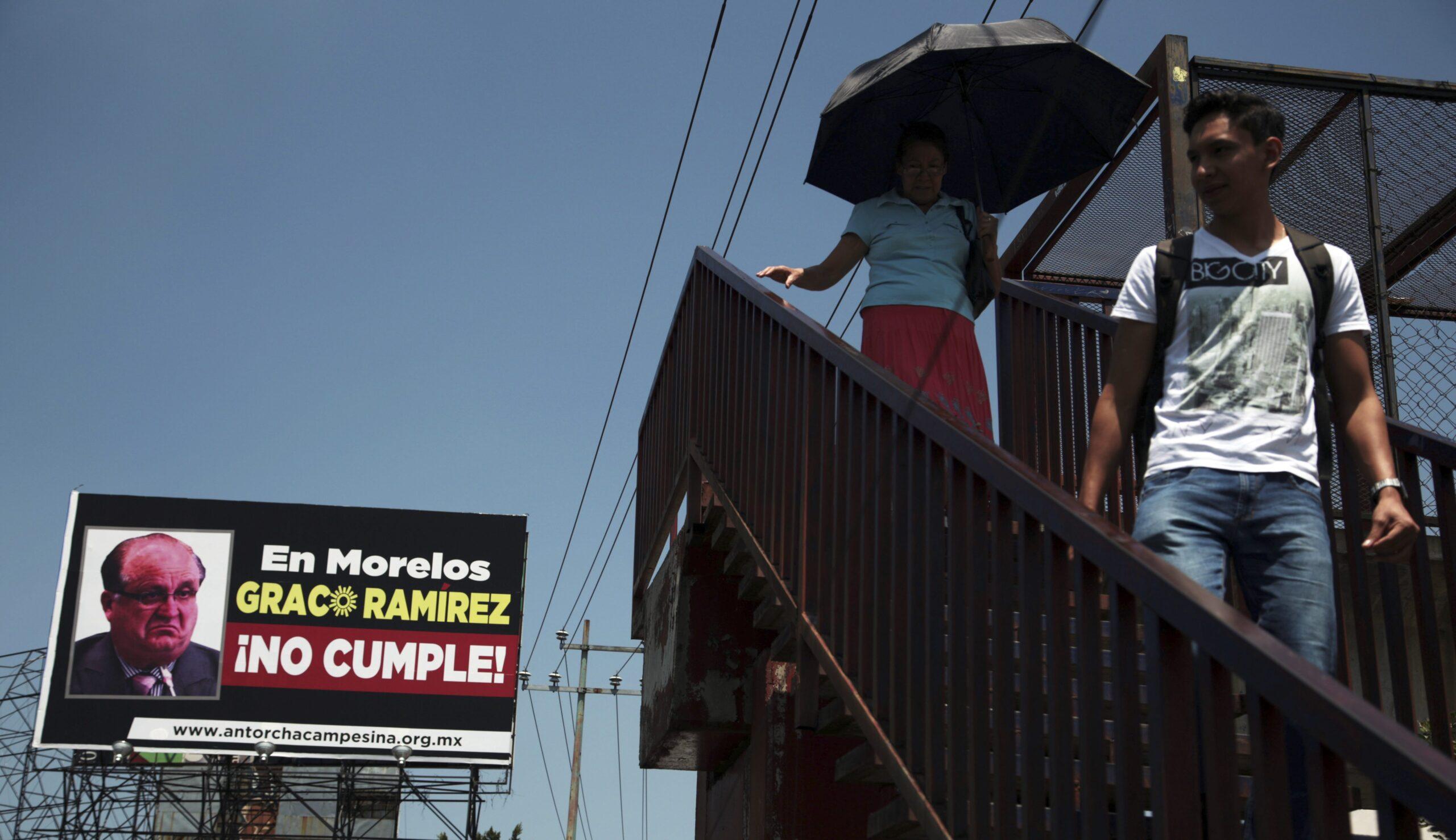 Ciudadanos marchan contra la inseguridad y piden renuncia de Graco en Morelos