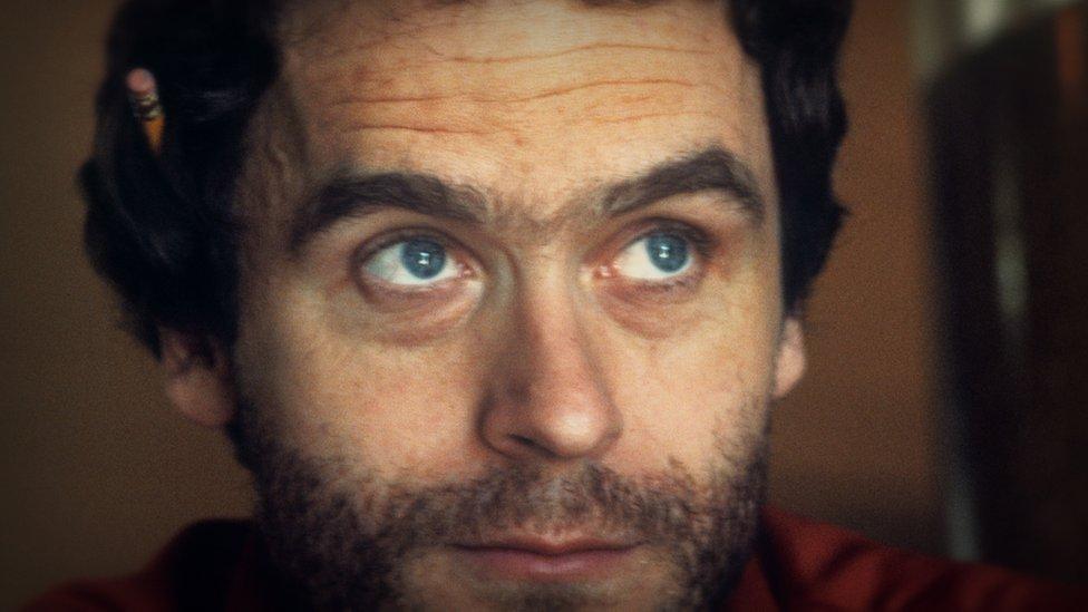 Las cintas de Ted Bundy: por qué sigue fascinando la figura de uno de los asesinos en serie más letales de la historia de EE.UU.