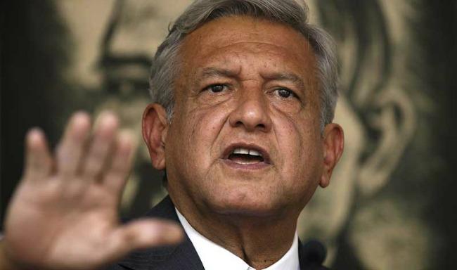 López Obrador se destapa como candidato presidencial para 2018
