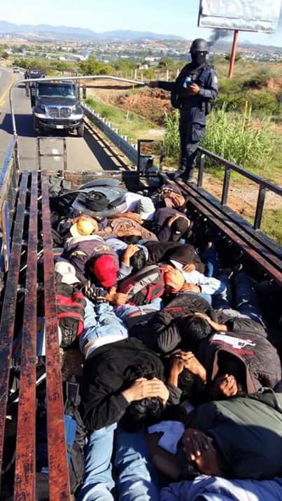 Liberan a los 23 detenidos en Nochixtlán, entre ellos los 18 que fueron arrestados en un funeral