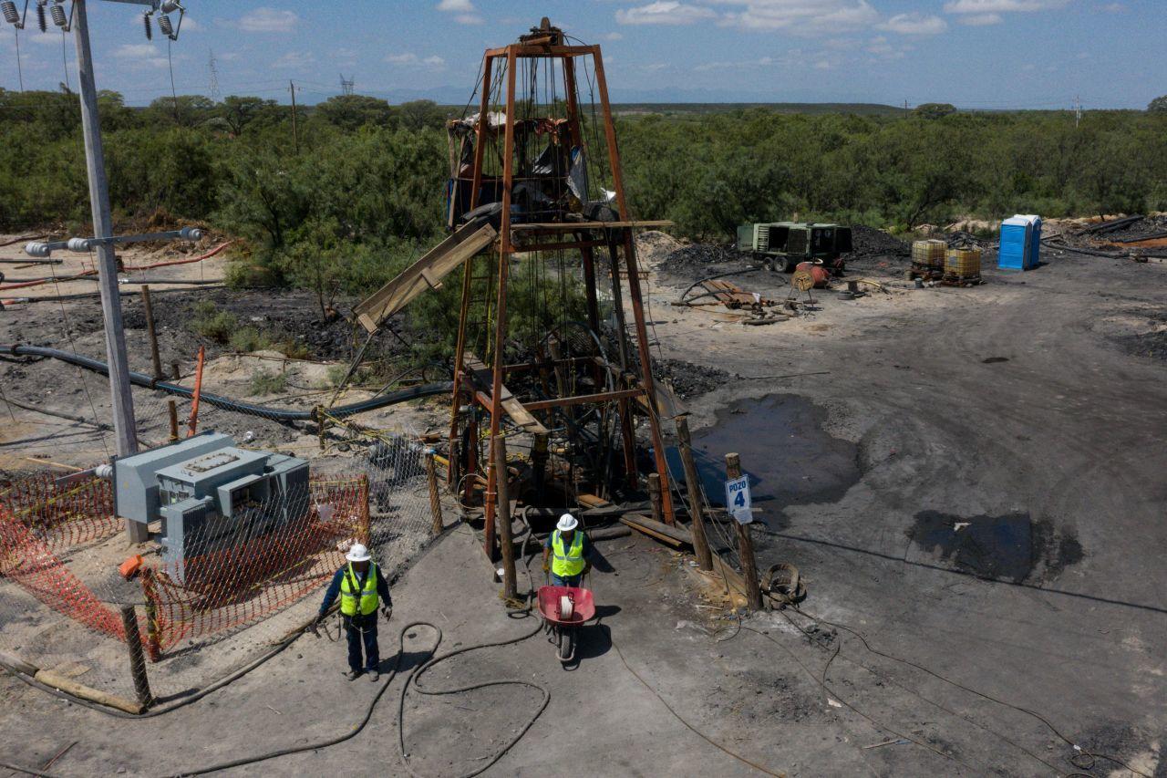 FGR obtiene tres órdenes de aprehensión contra posibles responsables del derrumbe en mina de Coahuila