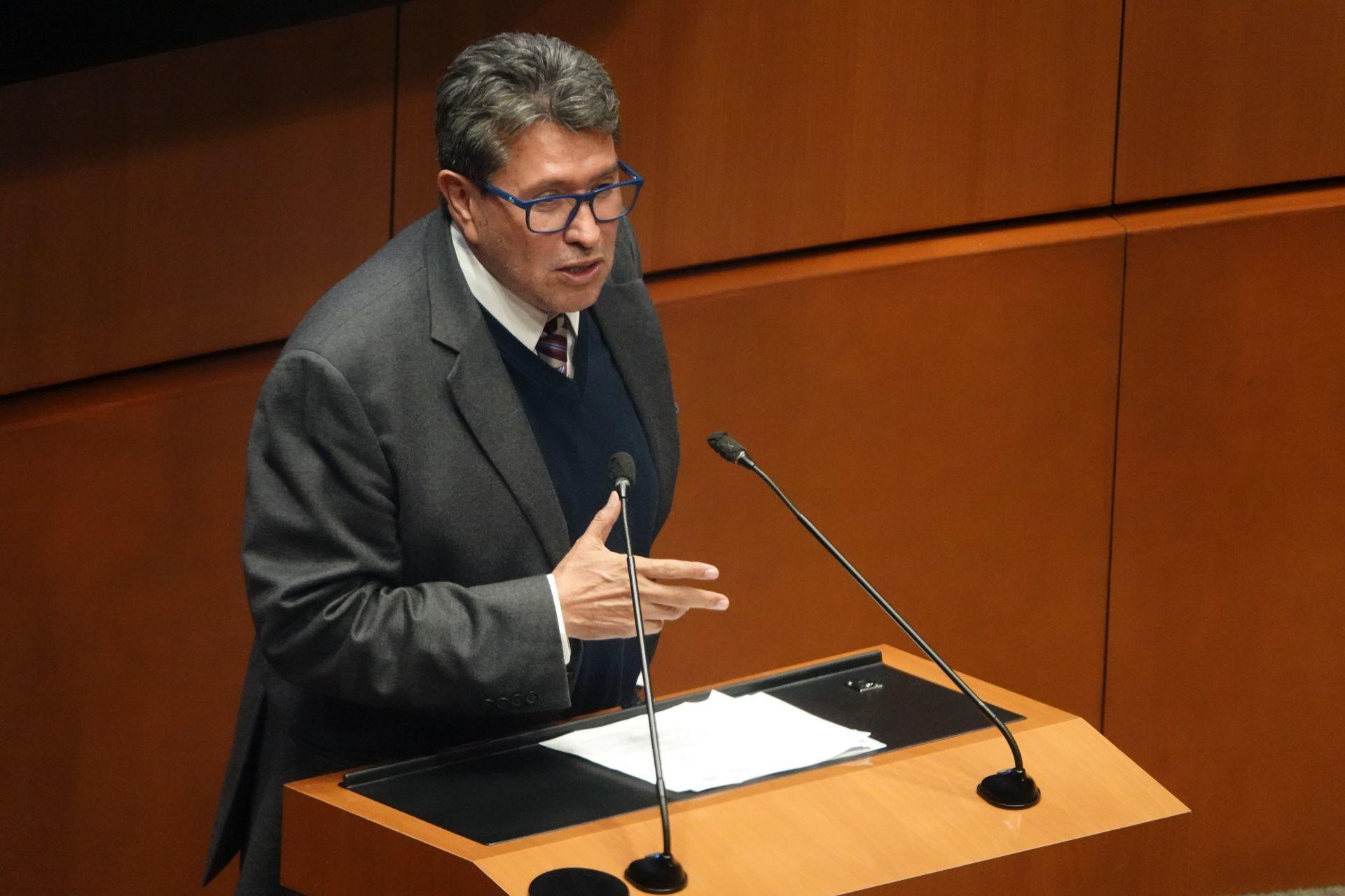 Monreal plantea que INE negocie con Hacienda más recursos para revocación de mandato