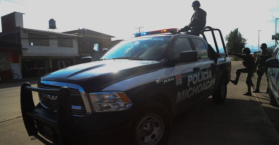 Detención de tres presuntos líderes delictivos desata bloqueos en Uruapan, Michoacán