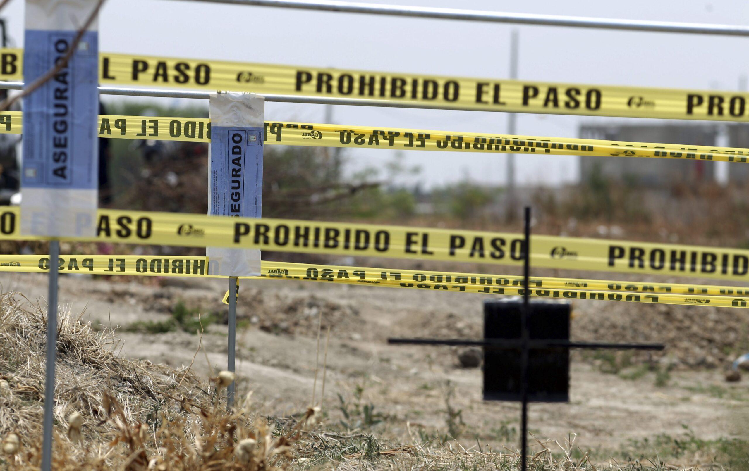 Familiares de desaparecidos podrán consultar fotografías de cuerpos inhumados en Tetelcingo