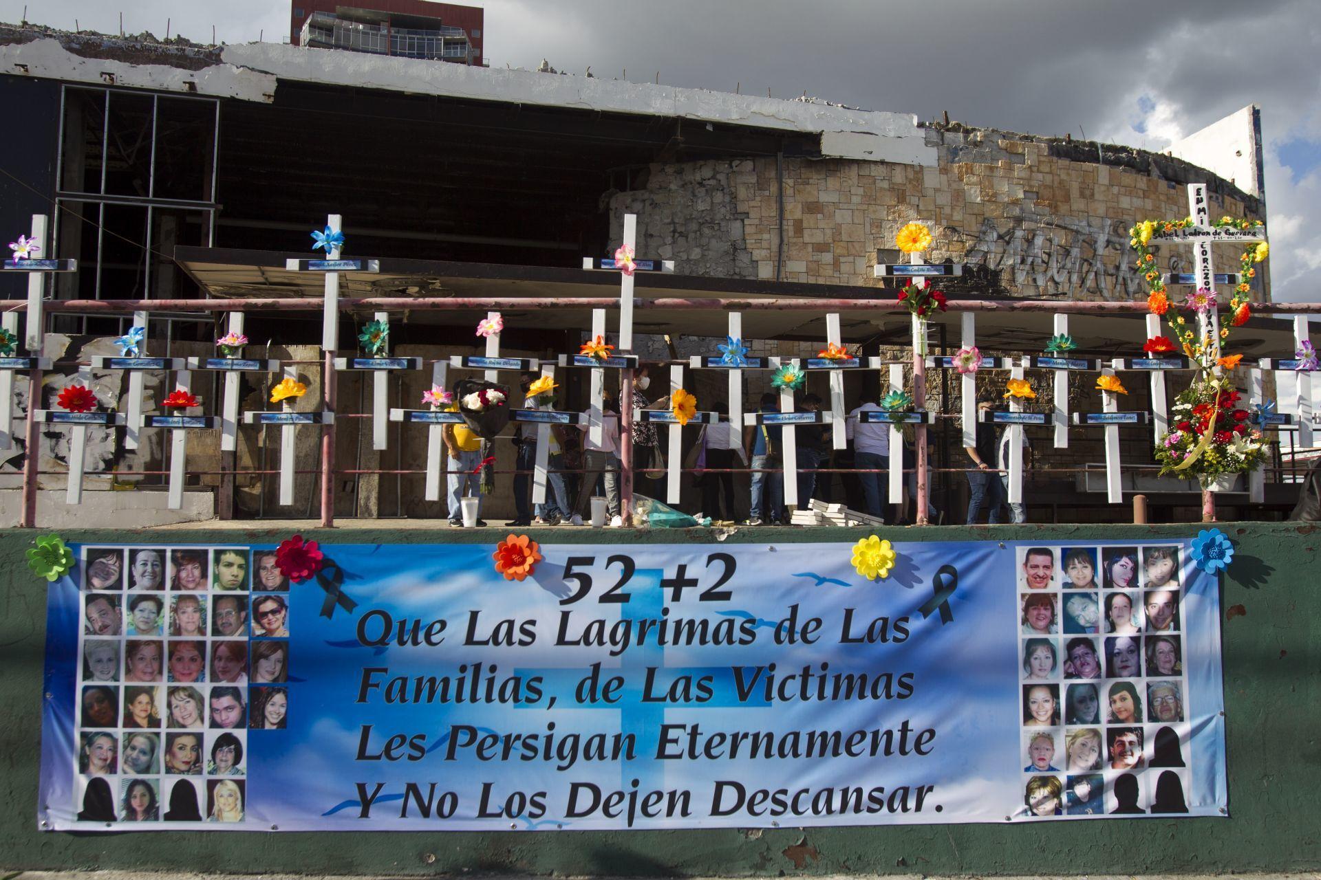 Gobierno federal ofrece disculpas públicas a las víctimas del atentado en el Casino Royal