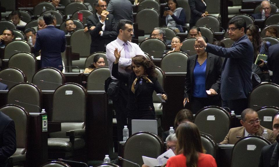16 diputados de Morena quieren contender por cargos en el partido sin renunciar a su curul