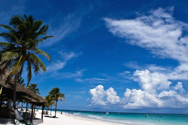 PRI y PAN ven inminente aprobación de venta de playas a extranjeros