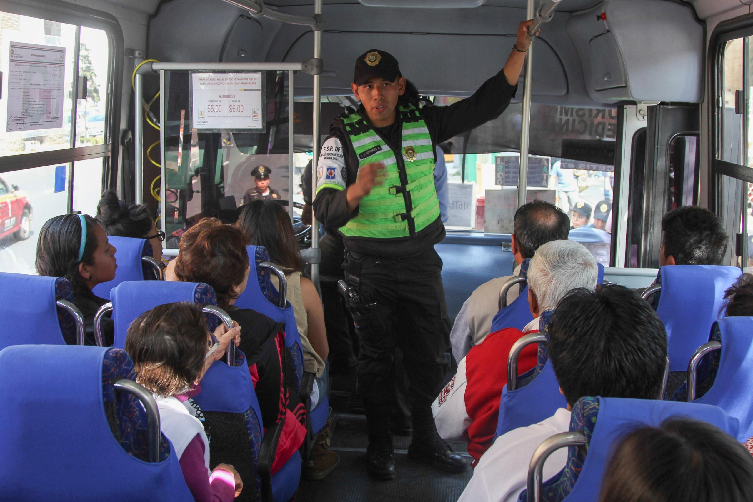 Cajeros y transporte público, los lugares en donde los mexicanos se sienten más inseguros