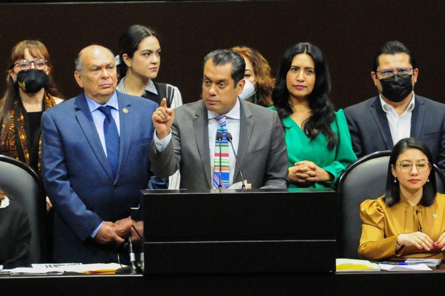 La reforma de Morena para permitir a funcionarios hablar de la revocación durante la veda deja “pésimo precedente”
