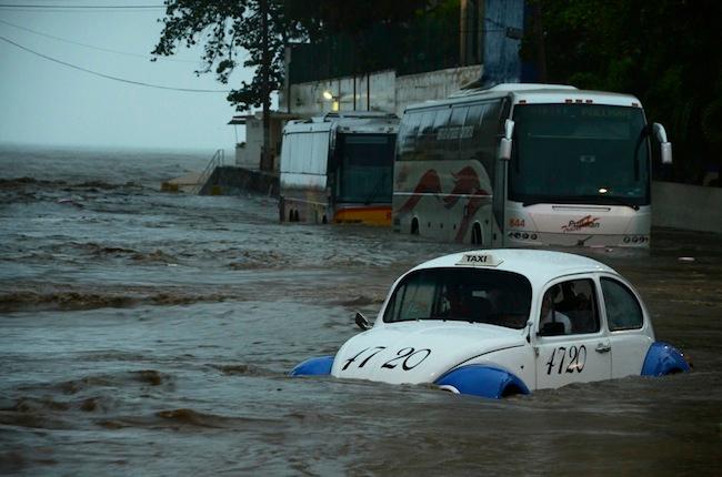 Aumenta a 145 el número de muertos por lluvias: Segob