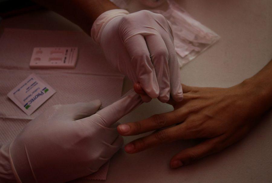 Organizaciones y el IMSS aplicarán pruebas gratuitas para detectar VIH y hepatitis C