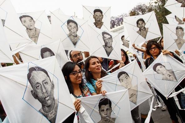 Habrá protesta en el INE y marcha en DF por los 6 meses de Ayotzinapa