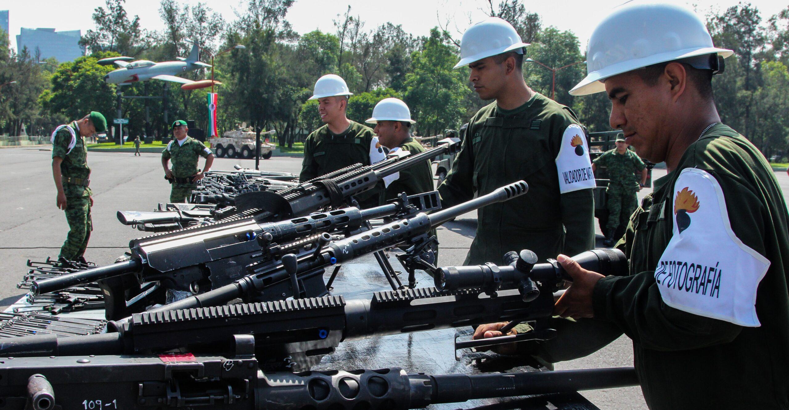 Gobierno reconoce problema de armas en CDMX; se compran fácilmente en tianguis, dice secretario