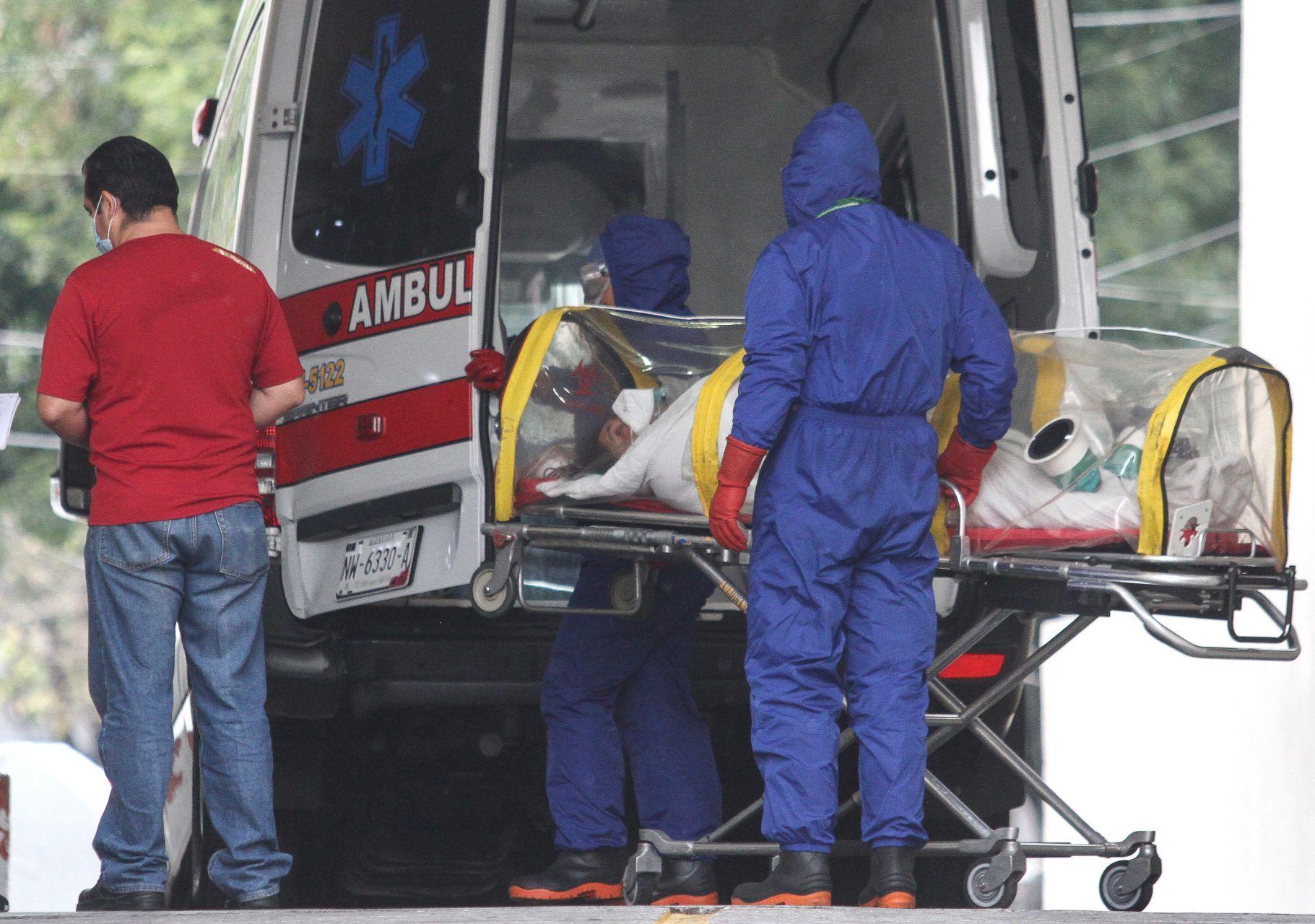 Con 421 decesos más, México llega a 70 mil 604 muertes por COVID