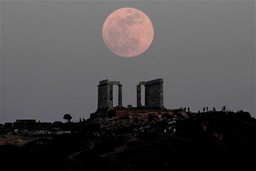 En Fotos: La Luna llena más grande del año