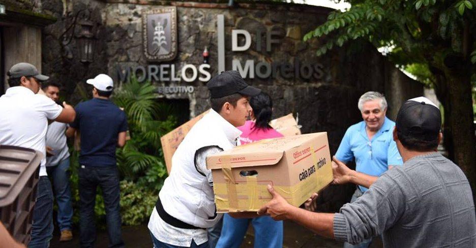 Acusan al DIF Morelos de acaparar ayuda; el gobierno de Graco dice que solo organiza la entrega