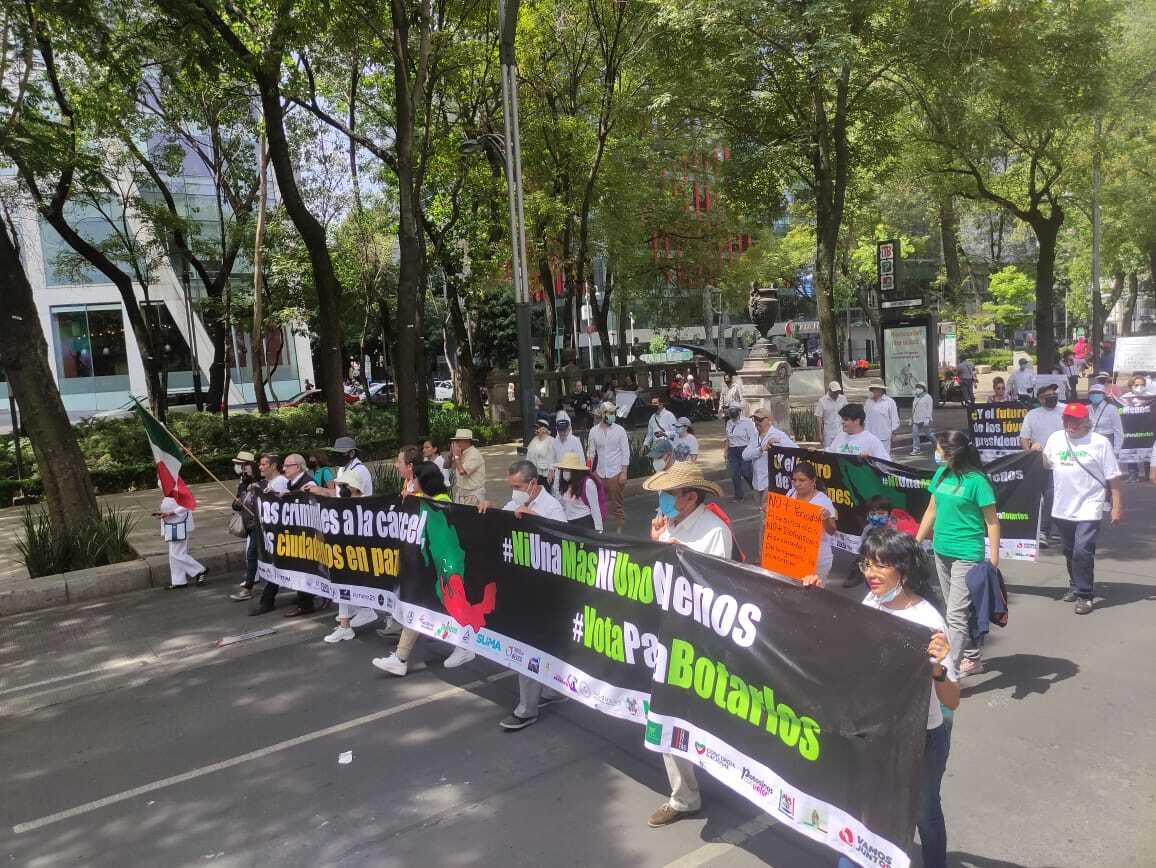 Marchan en México por la paz: “Los criminales a la cárcel, los ciudadanos en paz”