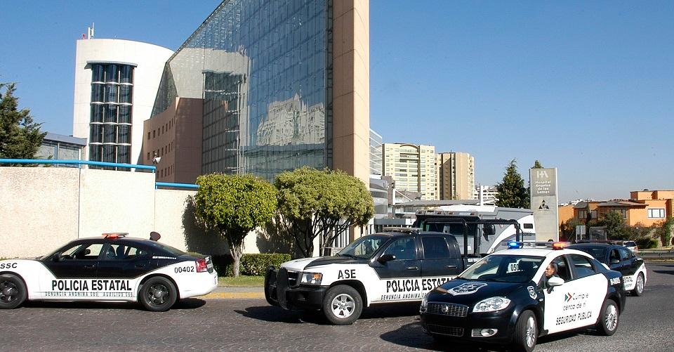 Presuntos asaltantes matan a un policía estatal en Plaza Interlomas, en el Edomex