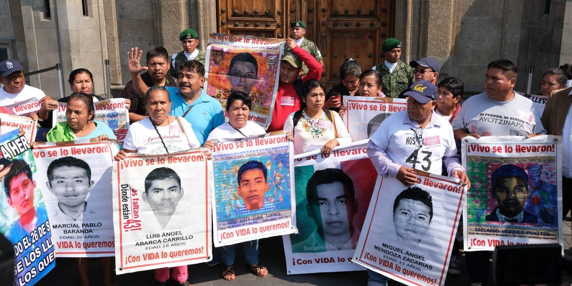 Fiscalía identifica restos de normalista Christian Alfonso Rodríguez Telumbre, uno de los 43 estudiantes de Ayotzinapa
