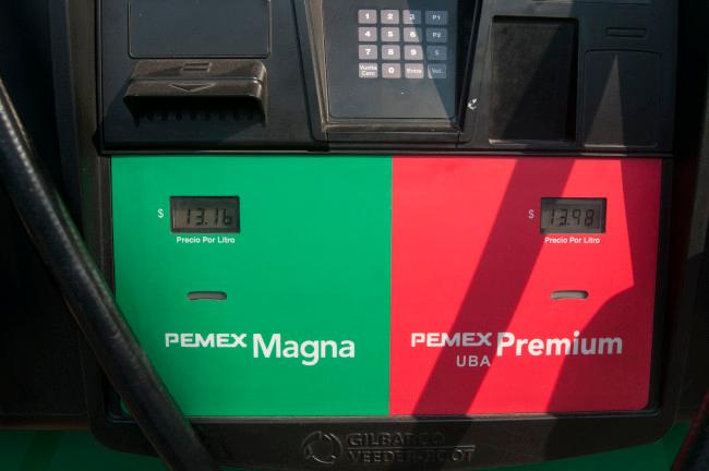 La gasolina Premium baja 3 centavos; la Magna y el diésel, sin cambios