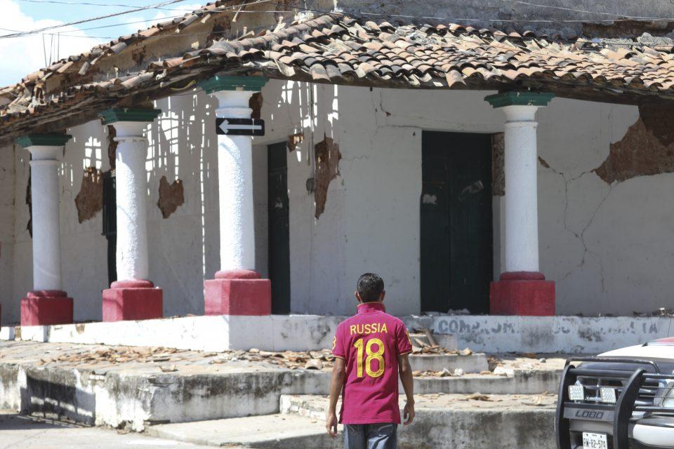 Habitantes de Juchitán retienen a brigadistas para obligarlos a censar casas sin daños por sismos: Sedatu