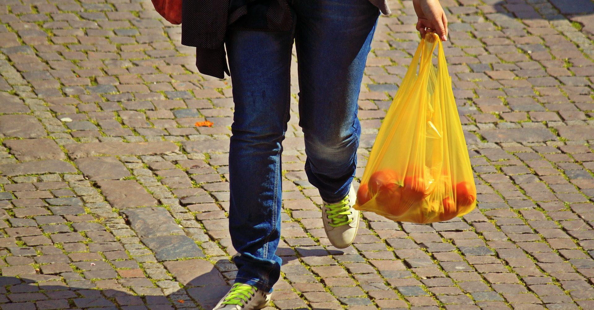 Adiós a las bolsas de plástico: Querétaro prohíbe su entrega en tiendas y supermercados