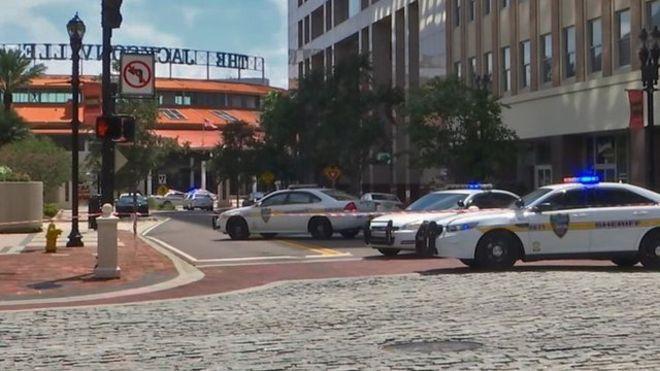 Tiroteo en Jacksonville: 3 muertos, incluido el autor, tras un tiroteo masivo en un torneo de videojuegos en Florida